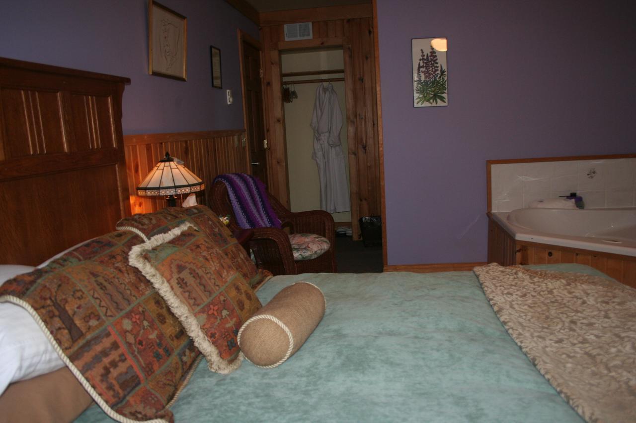 Poplar Creek Guesthouse Grand Marais Exterior photo